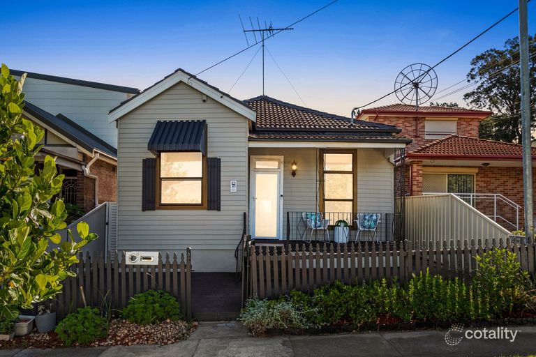 Property image of 41 Bellevue Street Arncliffe