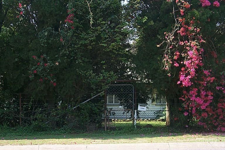 194-douglas-street-oxley-qld-4075-sale-rental-history-price-estimator