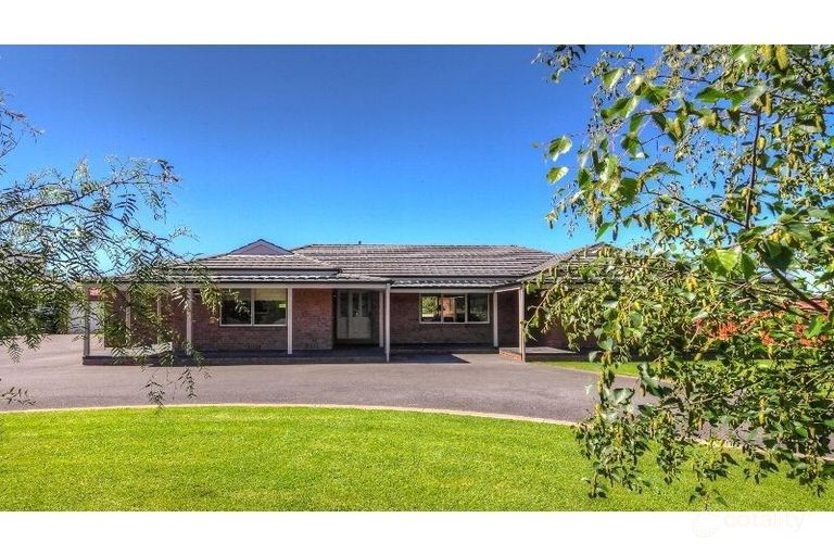 14 Mill Street, Koroit, VIC 3282 Sale & Rental History Price Estimator