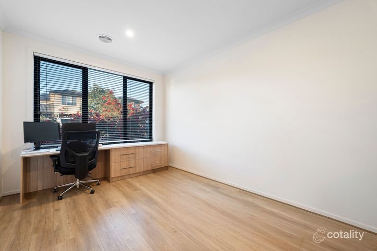77 Pienza Road , FRASER RISE, VIC 3336 | CommBank