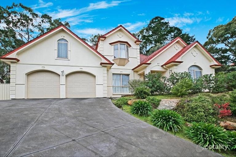 22 Monterey Pine Drive, Aberfoyle Park, SA 5159 Sale & Rental History