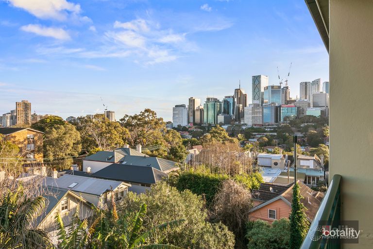 16/64 Ben Boyd Road, Neutral Bay, NSW 2089 Sale & Rental History