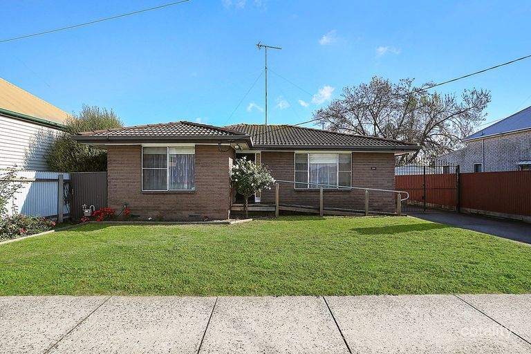 89 Armstrong Street, Colac, VIC 3250