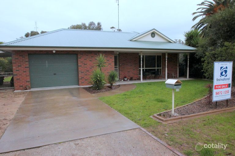 51 Hennessy Street, Tocumwal, NSW 2714 Sale & Rental History Property